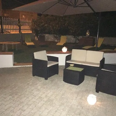 Anna Bed & Breakfast 4*